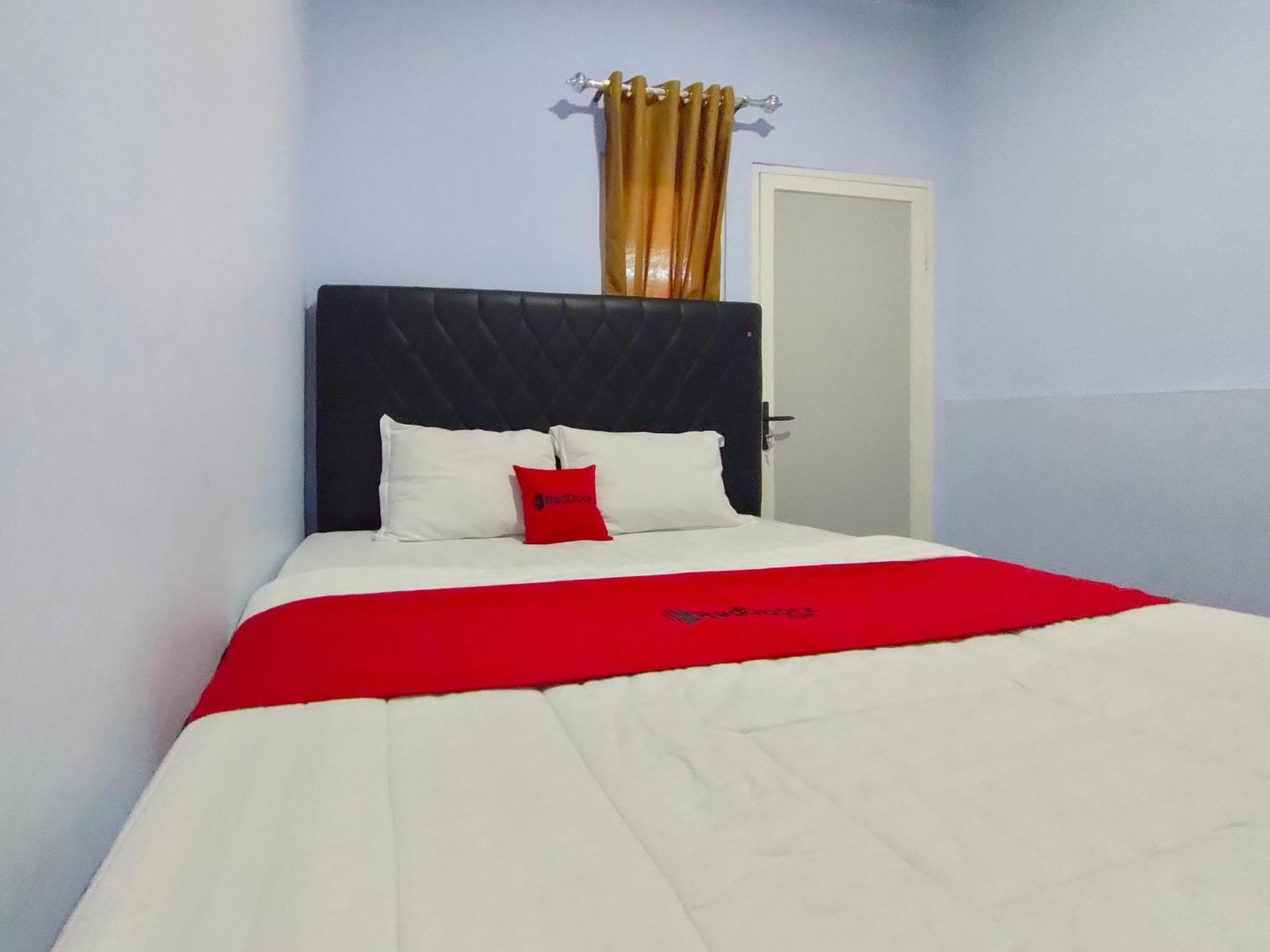 Reddoorz Syariah Near Stasiun Wates Hotel Wates  Exterior foto