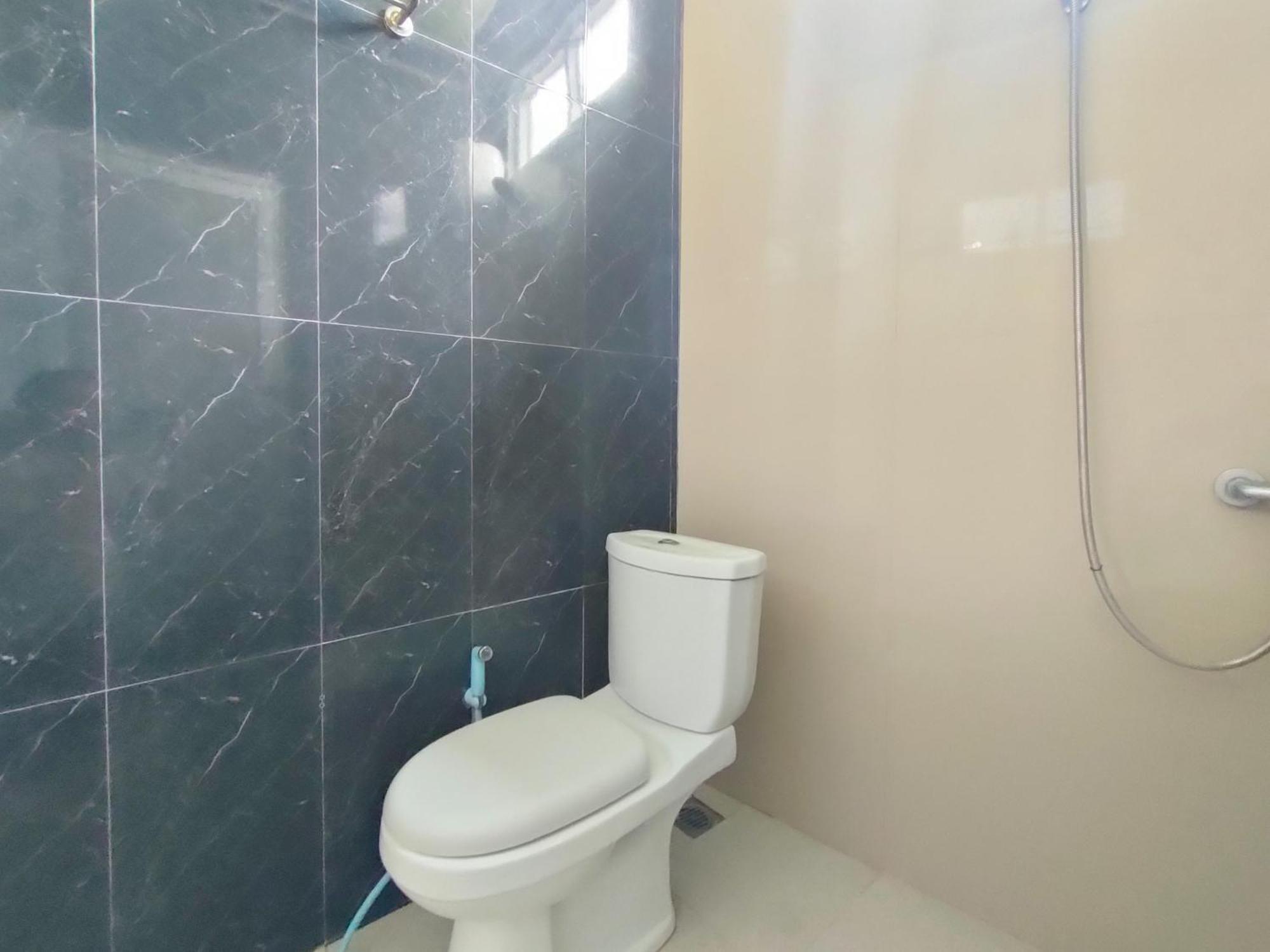 Reddoorz Syariah Near Stasiun Wates Hotel Wates  Exterior foto