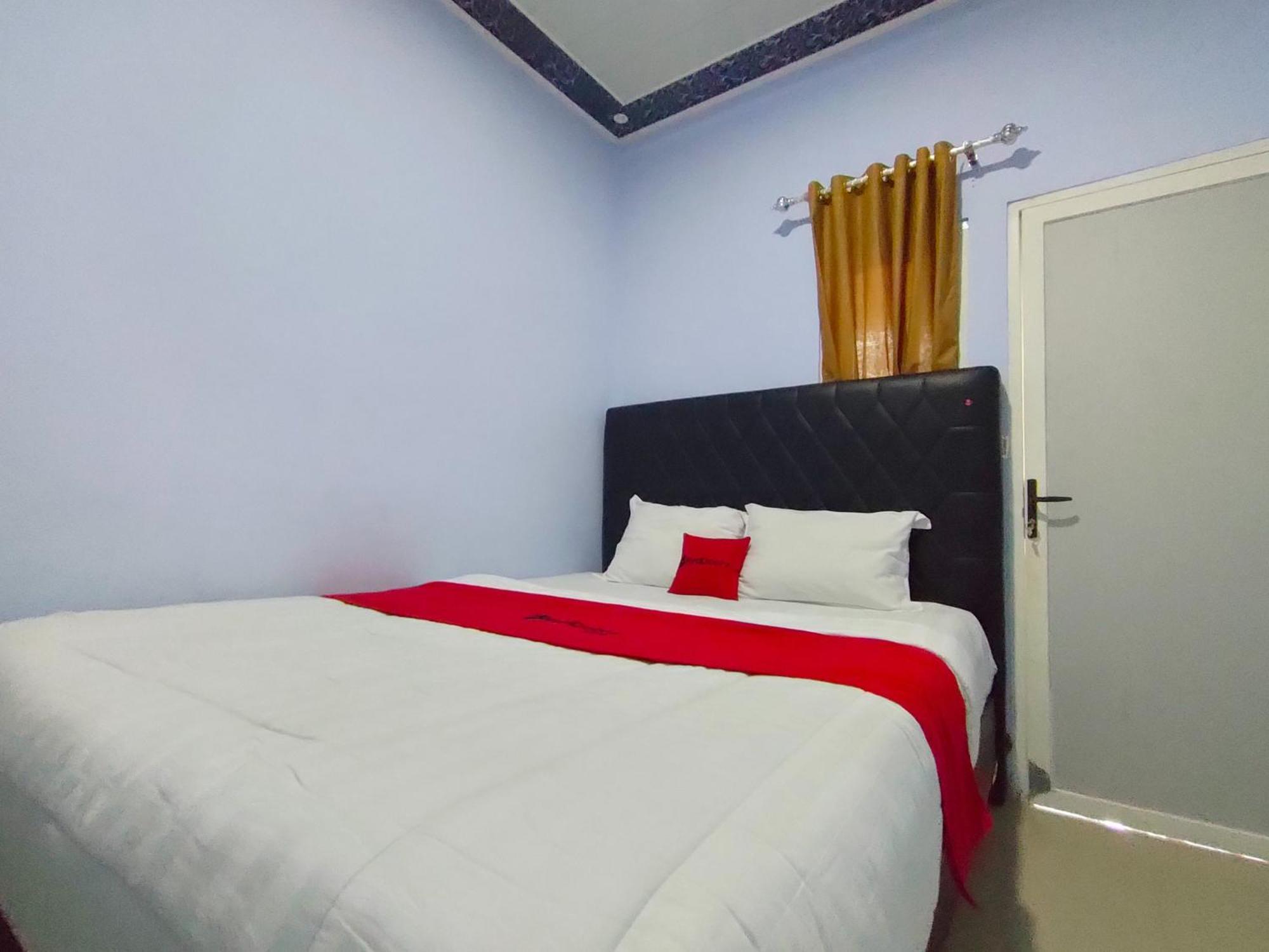 Reddoorz Syariah Near Stasiun Wates Hotel Wates  Exterior foto