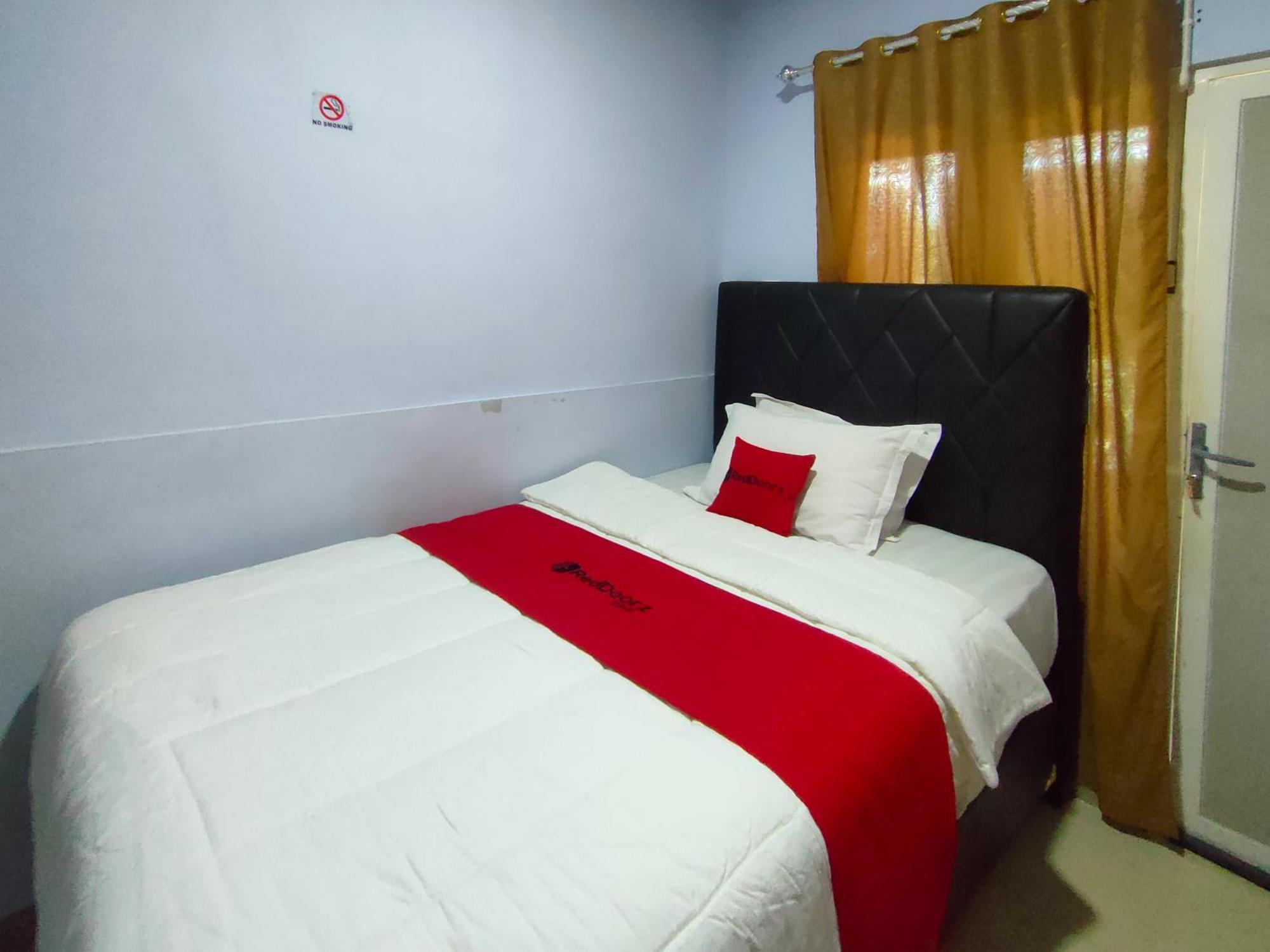Reddoorz Syariah Near Stasiun Wates Hotel Wates  Exterior foto