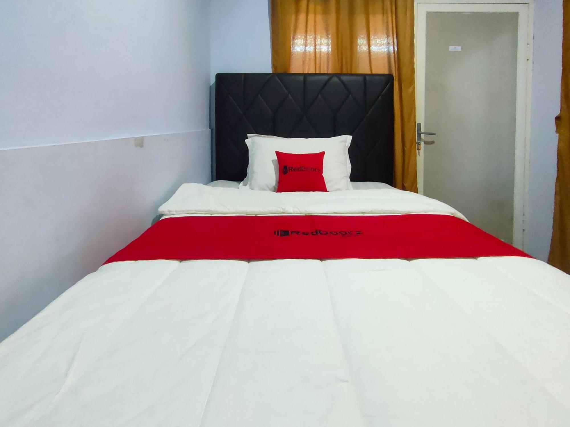 Reddoorz Syariah Near Stasiun Wates Hotel Wates  Exterior foto