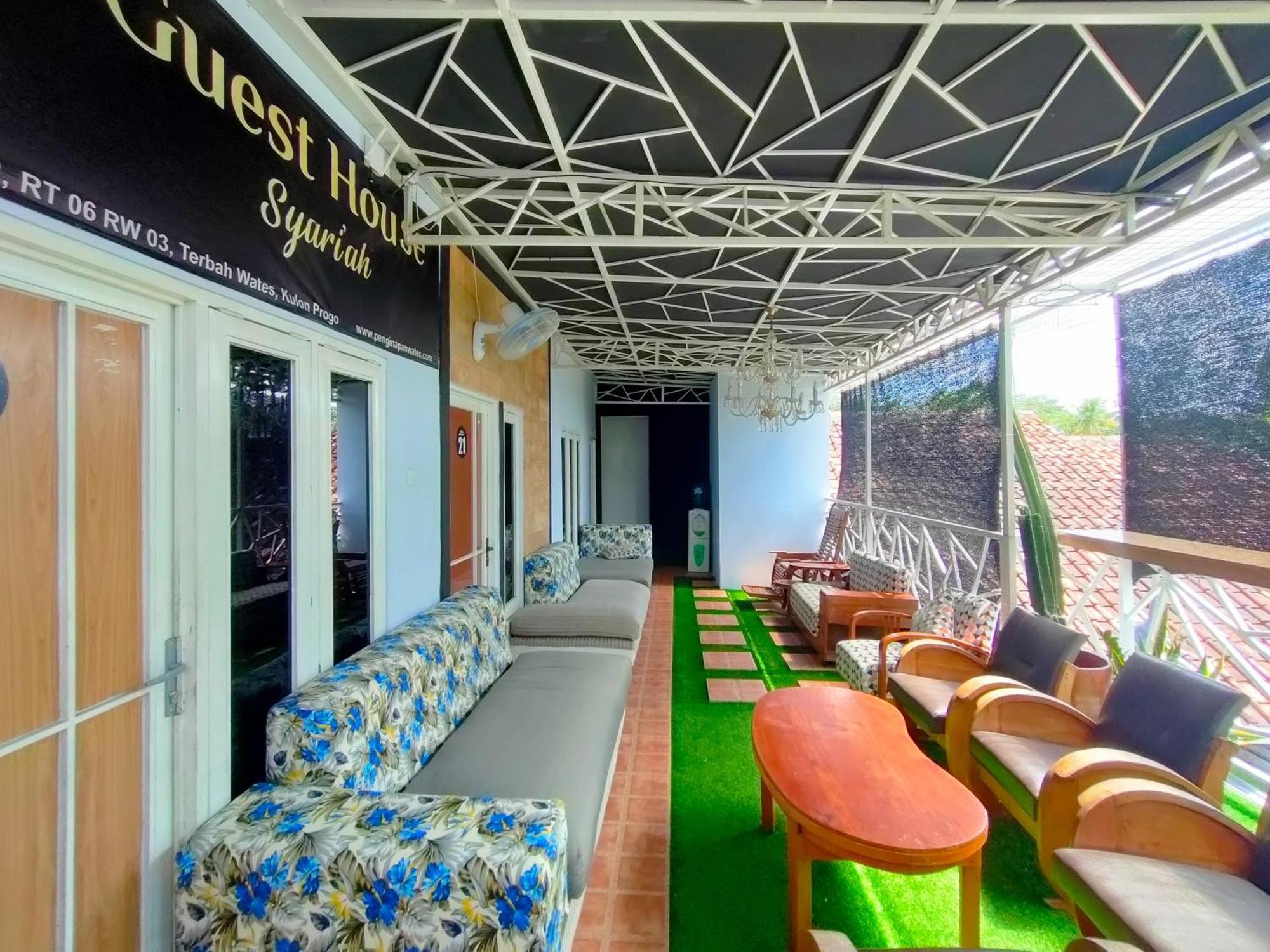 Reddoorz Syariah Near Stasiun Wates Hotel Wates  Exterior foto